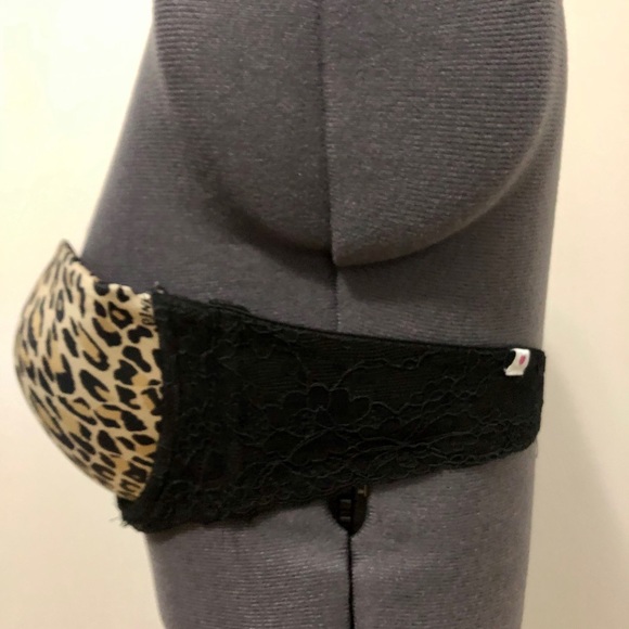 Victoria’s Secret PINK push-up strapless bra - Picture 3 of 6